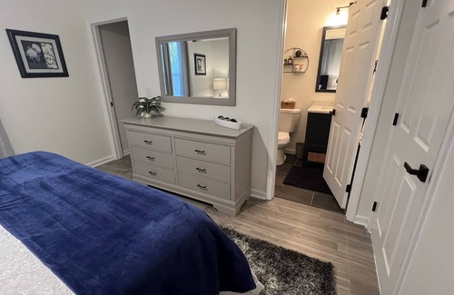 Judson House | 5 minutes to downtown Greenville! Lovely & new 3 bed 2 bath home sleeps 7.