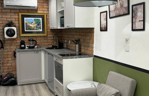 Riou - Petit Juas - Av de Grasse Apartment | 5 minutes walk from the Palace of Festivals