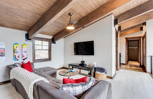 Breckenridge House | 5 Peaks at Breckenridge