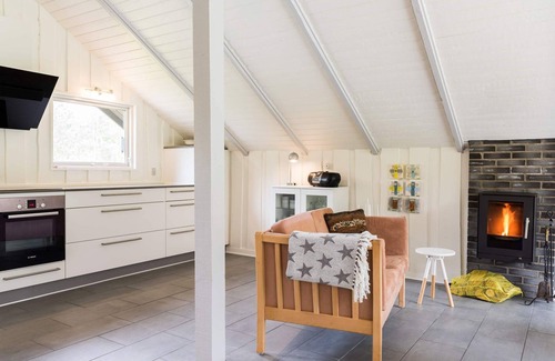 Ho House | 5 person holiday home in Blåvand