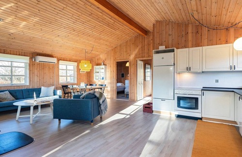 Hou House | 5 person holiday home in Hals-By Traum