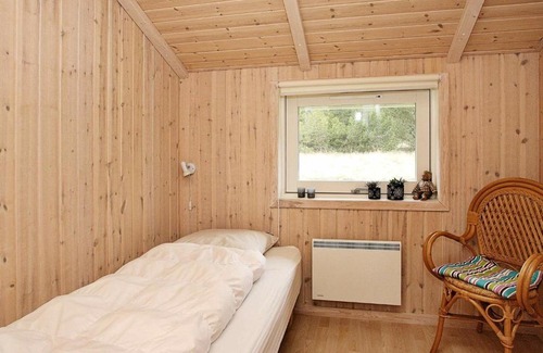 Aalbaek House | 5 person holiday home in lb k