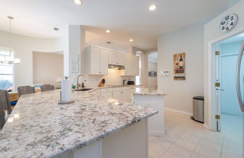 Ridgewood Lakes House | 5 Star 4 Bedroom Pool/Spa -Gated - On Golf Course Near Disney - Free Pool Heat