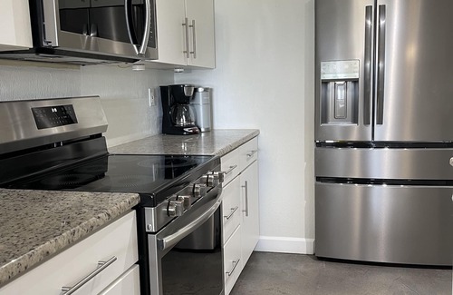 New Smyrna Beach Condo | 5 Star Beachfront Condo 3 BED 2 BATH 1st FLOOR NONDRIVING BEACH
