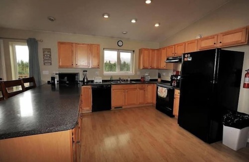 Healy House | 5 Star Denali Park Spacious Family Home