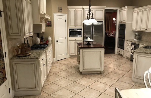 Ruston House | 5 star French country manor near LaTech and Squire Creek Golf Course