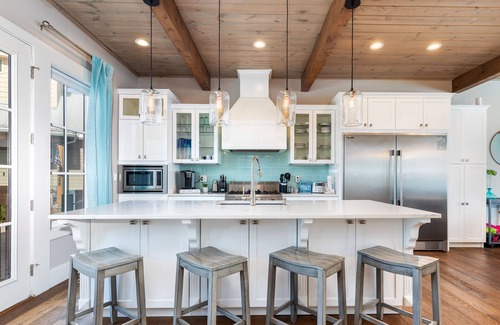 Vinita House | 5-star Grand Lake Waterfront w/Panoramic Views: 1 FREE 1-day jet ski rental
