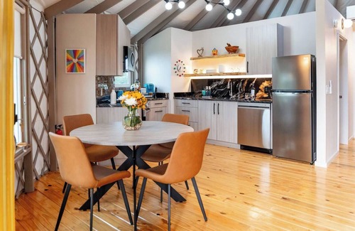 Dripping Springs Cottage | 5 Star Luxe Yurt Private Hot Tub & Stargazing