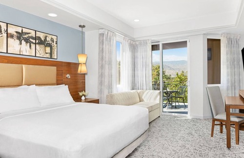 Palm Desert Resort | 5 Star Palm Dessert Resort Rental 1 Bed 4 guests