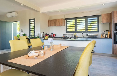 Goyave Villa | 5-star Villa Te Amo with its private heated pool and pool table