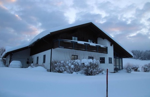 Mauth Apartment | 5-Sterne-Ferienwohnung mit Solarium und Sauna