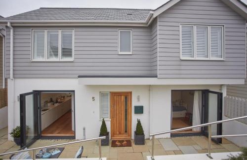 Trebetherick House | 5 The Sands