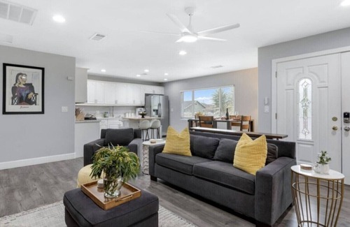 Grant Hill Villa | 5-Units/26 guests/Heated Pool Option/Spa