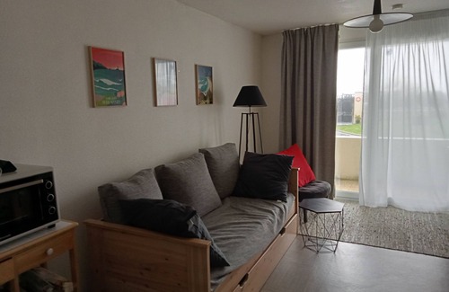 Plougasnou Apartment | 50 m from the beach, t2 apartment