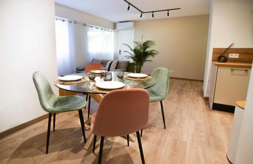 Les Baumettes Apartment | 50 m plage & tram superbe appart récent