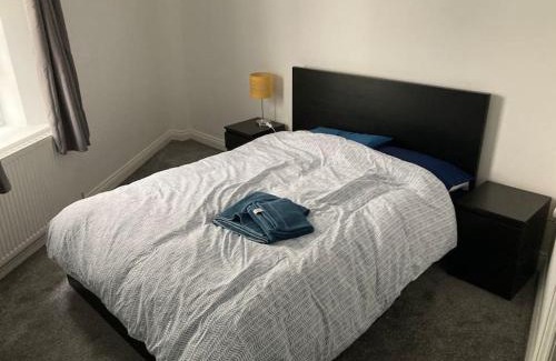 Bognor Regis Apartment | 50 meters from Beach.