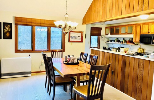 Waterville Valley Apartment | 50% off 2nd Mnth, 75% off 3rd Mnth, King Beds, Office, Walk to Town Square