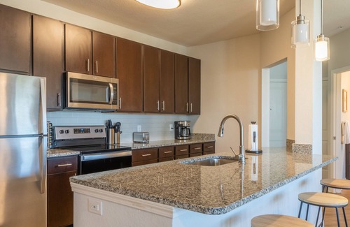 Daytona Beach Apartment | 500East- OneCoastalGlam