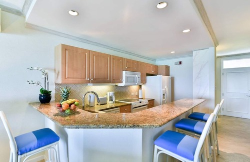 Oistins Condo | #503 Oceanview beachfront Maxwell Beach Villas