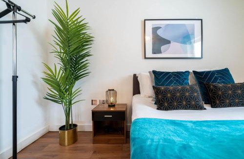 Downtown Anchorage Apartment | 507 Corner Room Downtown Anchorage Panoramic Views