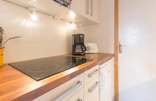 Montchavin Apartment | 50m from ski slopes, 1st floor, balcony, tv, ski locker, 33m², Montchavin La Plagne