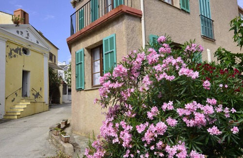 Tomino House | 50m from the sea, House in the heart of the village, shops, beaches and port