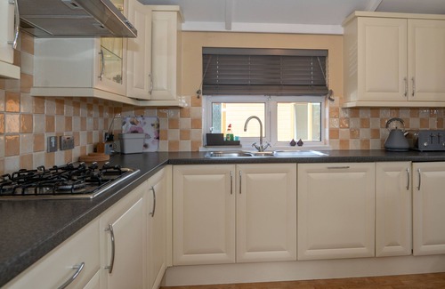 Mullacott Cabin | 51 Meadow View Lodge - 2 Bed-Sleeps 4-TJS51MV