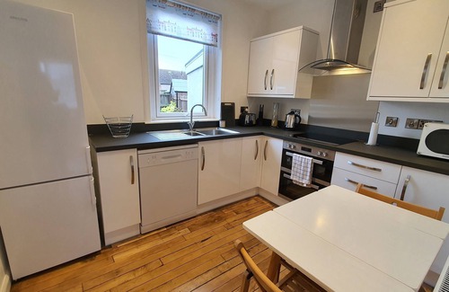 Pittenweem House | 51 Milton Crescent, Quiet Townhouse near the beach