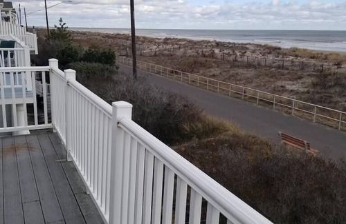 Sea Isle City Condo | 5118 Marine Place North