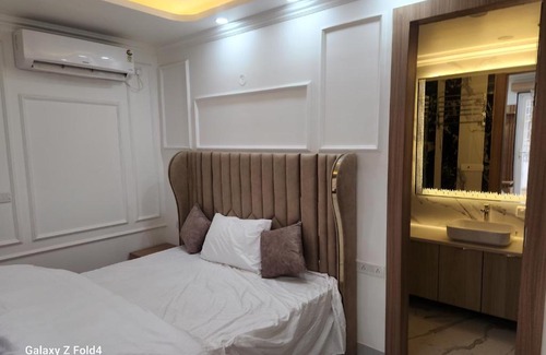 Gurugram Apartment | 518 Anandam at DLF4