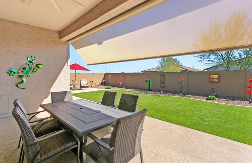 Surprise House | 55+ community, pet friendly with fully fenced yard, a snowbirds dream.