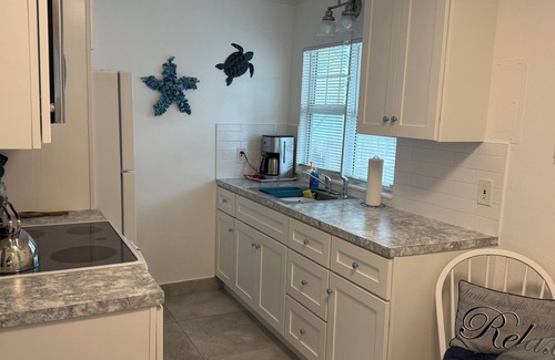 Mango Groves House | 55 & Over 5 ⭐️ Reviews, New Rates With Discounts .Half the price of a hotel .