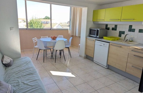 Marseillan Apartment | 56 m² Apartment ∙ 3 bedrooms ∙ 6 guests