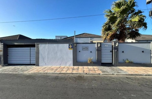 Parow Apartment | 57 On Wynne- STANDAR UNIT 3