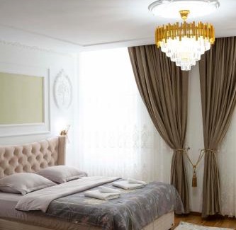 Cluj-Napoca Apartment | 59 Bleu H City Center Apart with FreeParking, AC, and an extra large comfy bed
