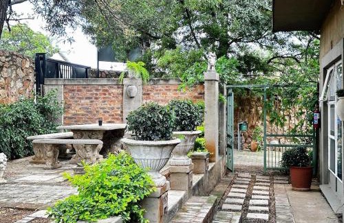 Greater Johannesburg Metropolitan Area Bed & Breakfast | 59 On True North Guest Rooms