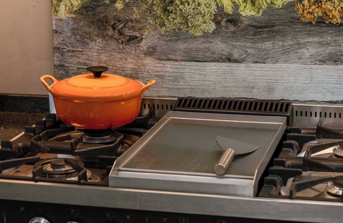 Het Rooi House | 5932a093-af78-419b-a758-e7b6806b3dd0