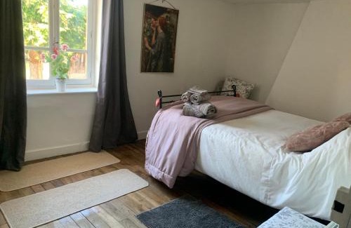 Chatelus-le-Marcheix House | 5Arsouze