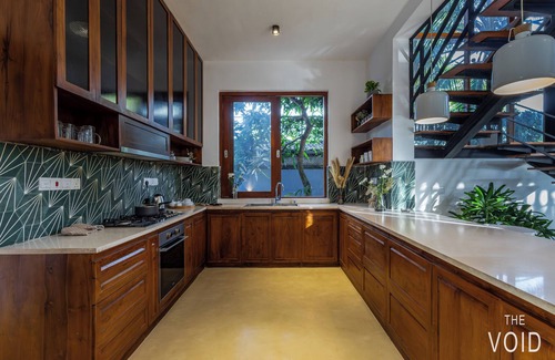 Homagama Villa | 5B Ultra Luxury Villa at Kottawa Highway entrance