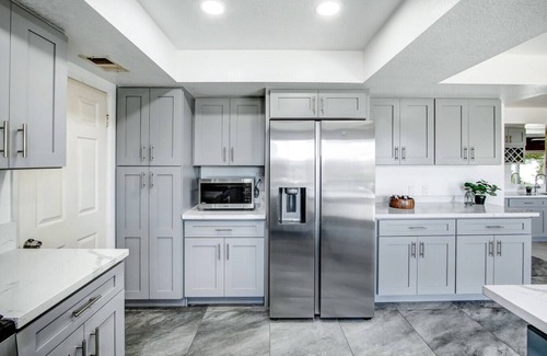 Walnut House | 5BR Hillside Villa + Pools + Game Room #TravelSGV