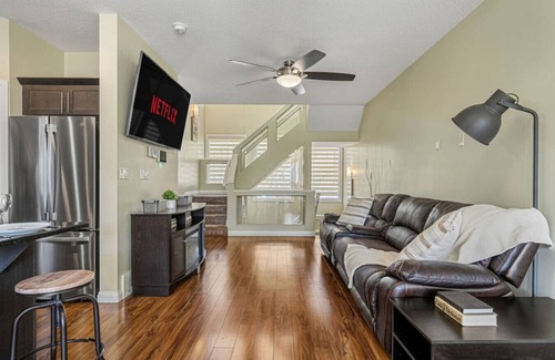 Northeast Edmonton House | 5BR Home » AC » Henday Access » King Bed » Netflix