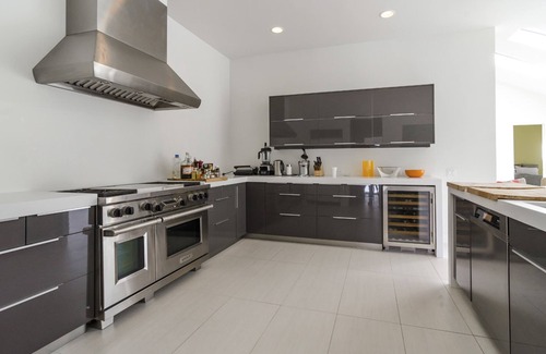 Westhampton Villa | “5BR Modern Zen Estate Pool, Hot Tub, Steam Room, Near Beaches”