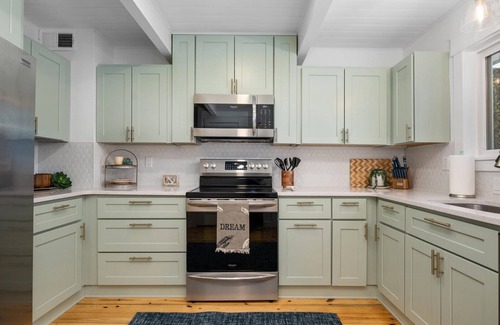 Midtown Ocean City House | 5BR OceanView O/D Space/Movies, Pool, Bikes, Gear