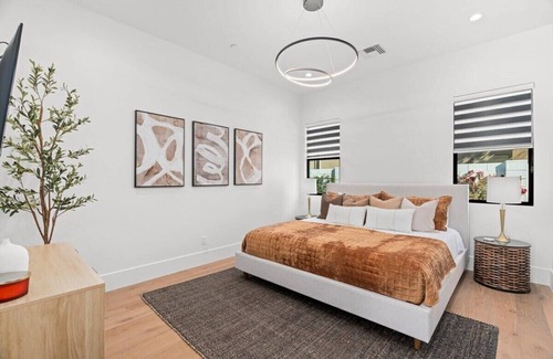 La Tierra Estates House | $5M Lux Estate|5BR w/En-Suites|Pickleball|Pool|Spa