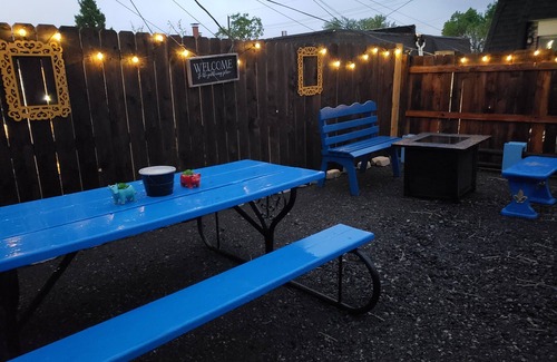 Kansas City House | 6-Bdrm SouthPlaza Walk to UMKC, Loose Park, Whole Foods
