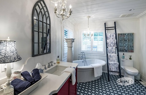 Minett Cottage | 6 bed 8 bath cottage on Lake Rosseau