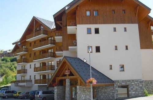 Saint-Francois-Longchamp Apartment | 6-bed apartment Saint François Longchamp - sheets/parking/Internet (fiber)