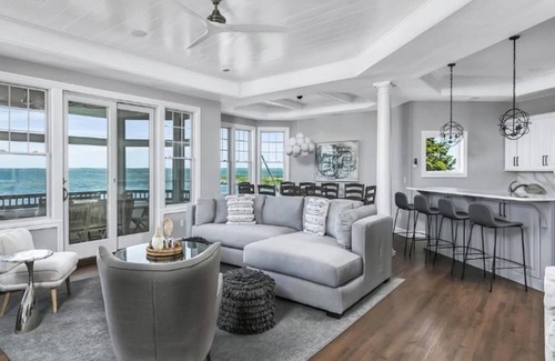 Harvey Cedars House | 6 bedroom accommodation in Harvey Cedars