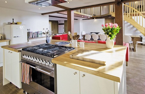 King's Lynn Cottage | 6 bedroom accommodation in Tilney All Saints, near Kings Lynn
