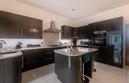 Babbacombe Cottage | 6 bedroom accommodation in Torquay